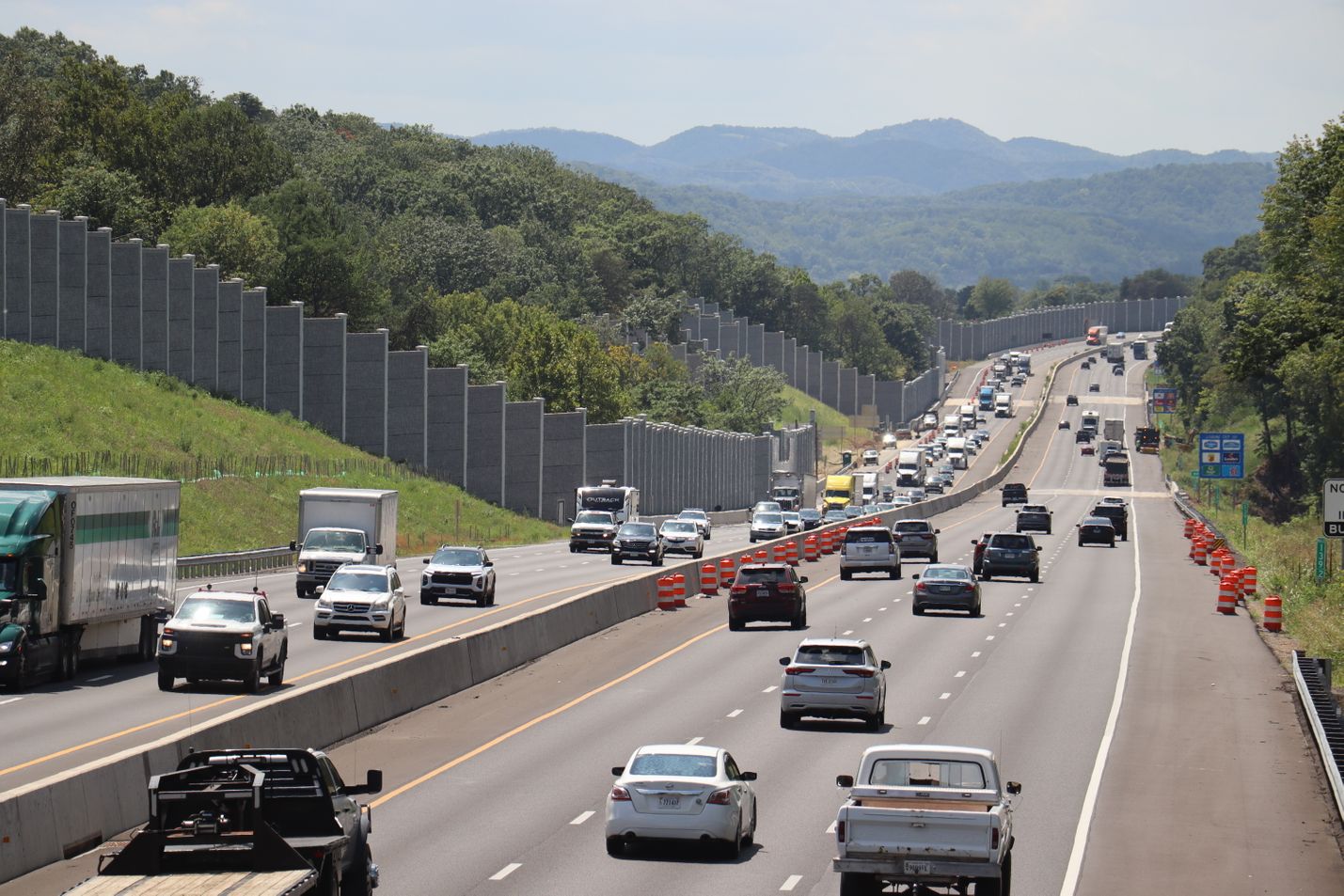 3 lanes northbound and southbound of Interstate 81 are open between exits 137 and 141