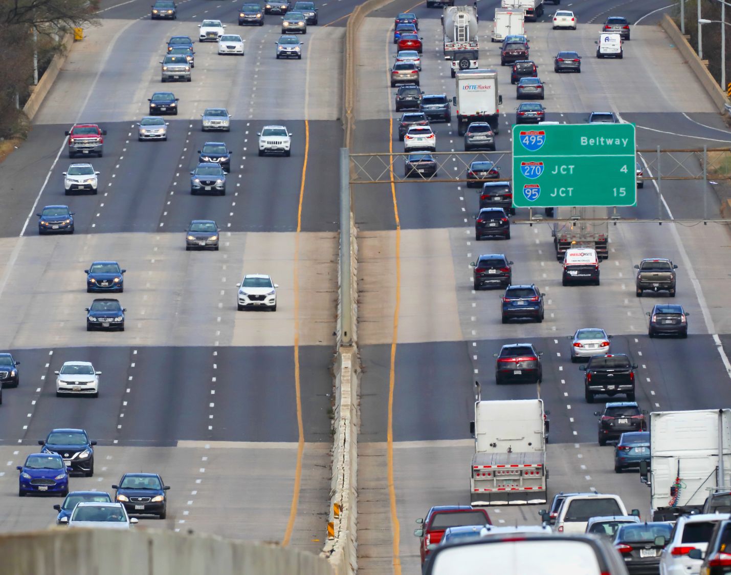 Traffic on the interstate