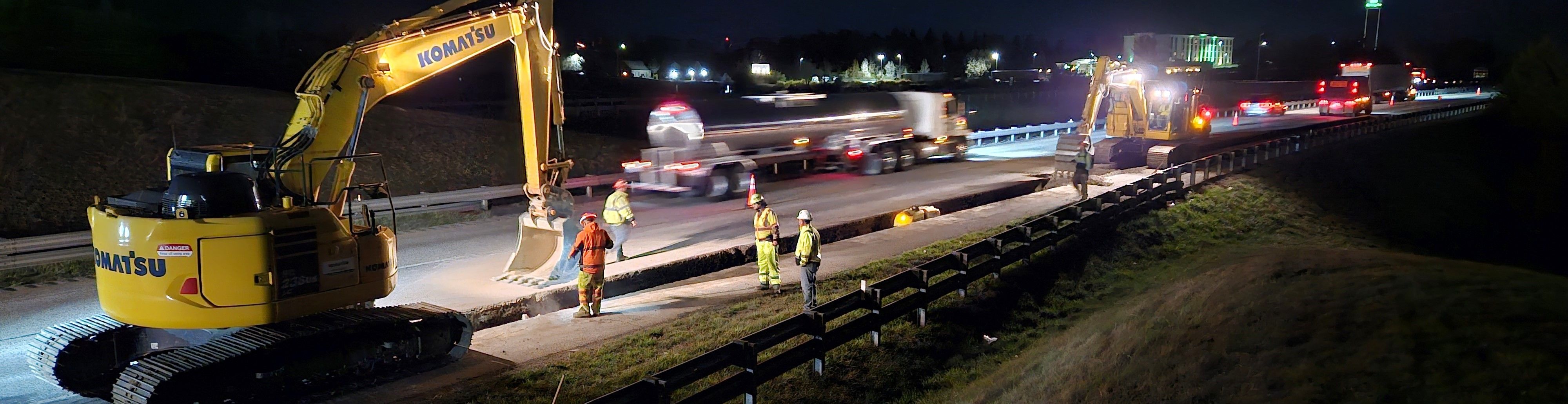Construction on 81 at night for shoulder widening
